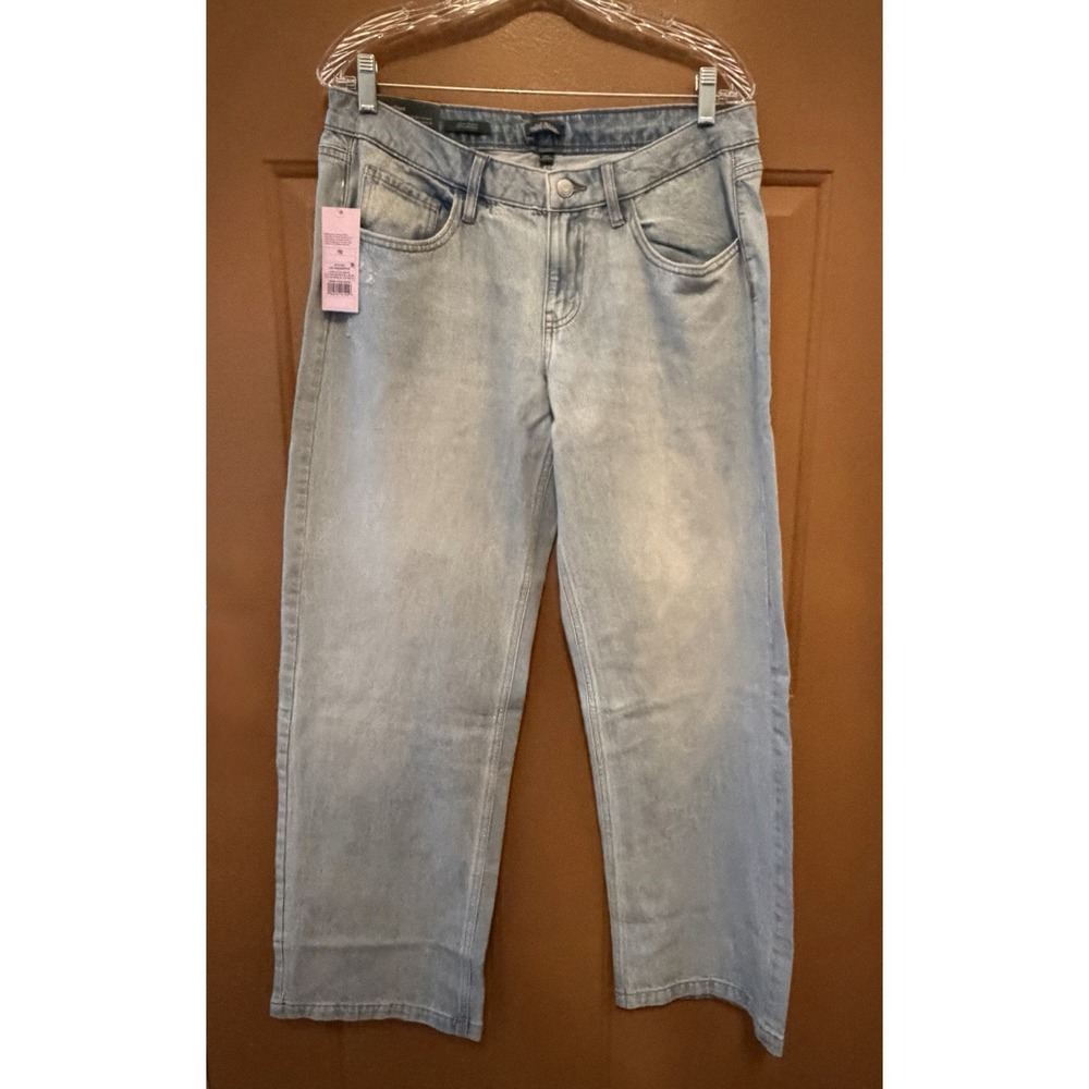 Women's Low-Rise Straight Leg Jeans-Wild Fable EasyRigid Light Wash Size 10 NWT